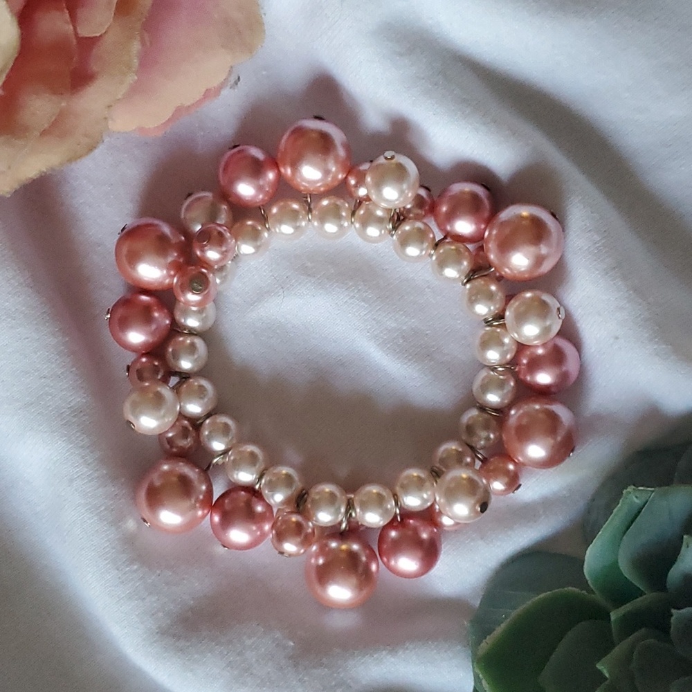 Cha Cha Metallic Pearls Bracelet - Blush Pinks